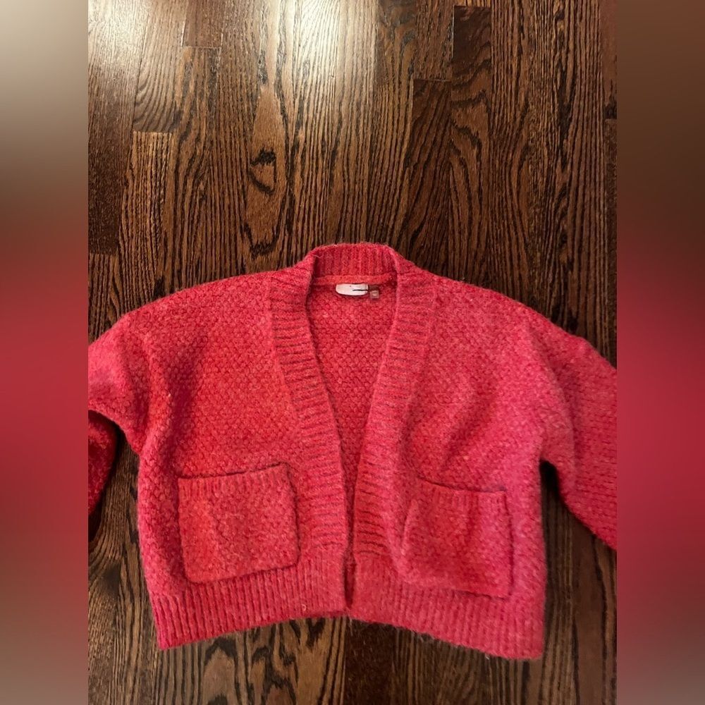 Oversized Cuffed Cardigan
By Anthropologie Size:
One Size - Picture 7 of 7